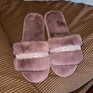 ⚠️LAST TWO MONTHS TO PURCHASE— purple fuzzy slippers💜